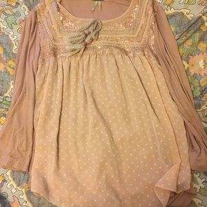 👯‍♀️ 2 for $25 👯‍♀️ BKE top